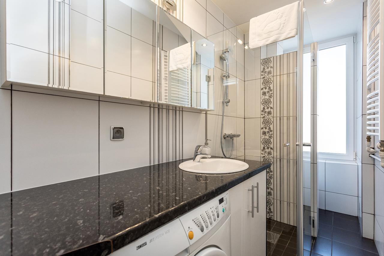Apartament Chmielna By Your Freedom Varsovia Exterior foto